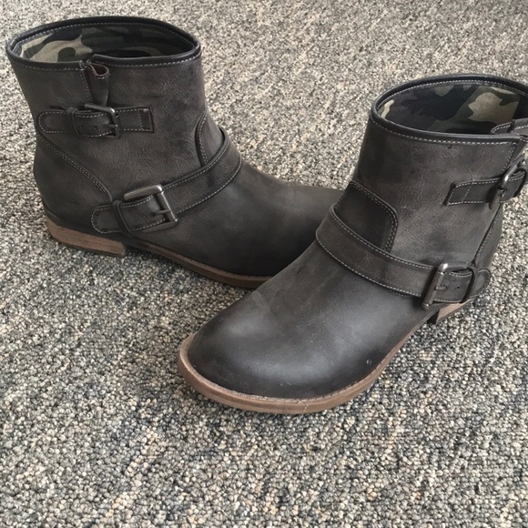 journeys ankle boots